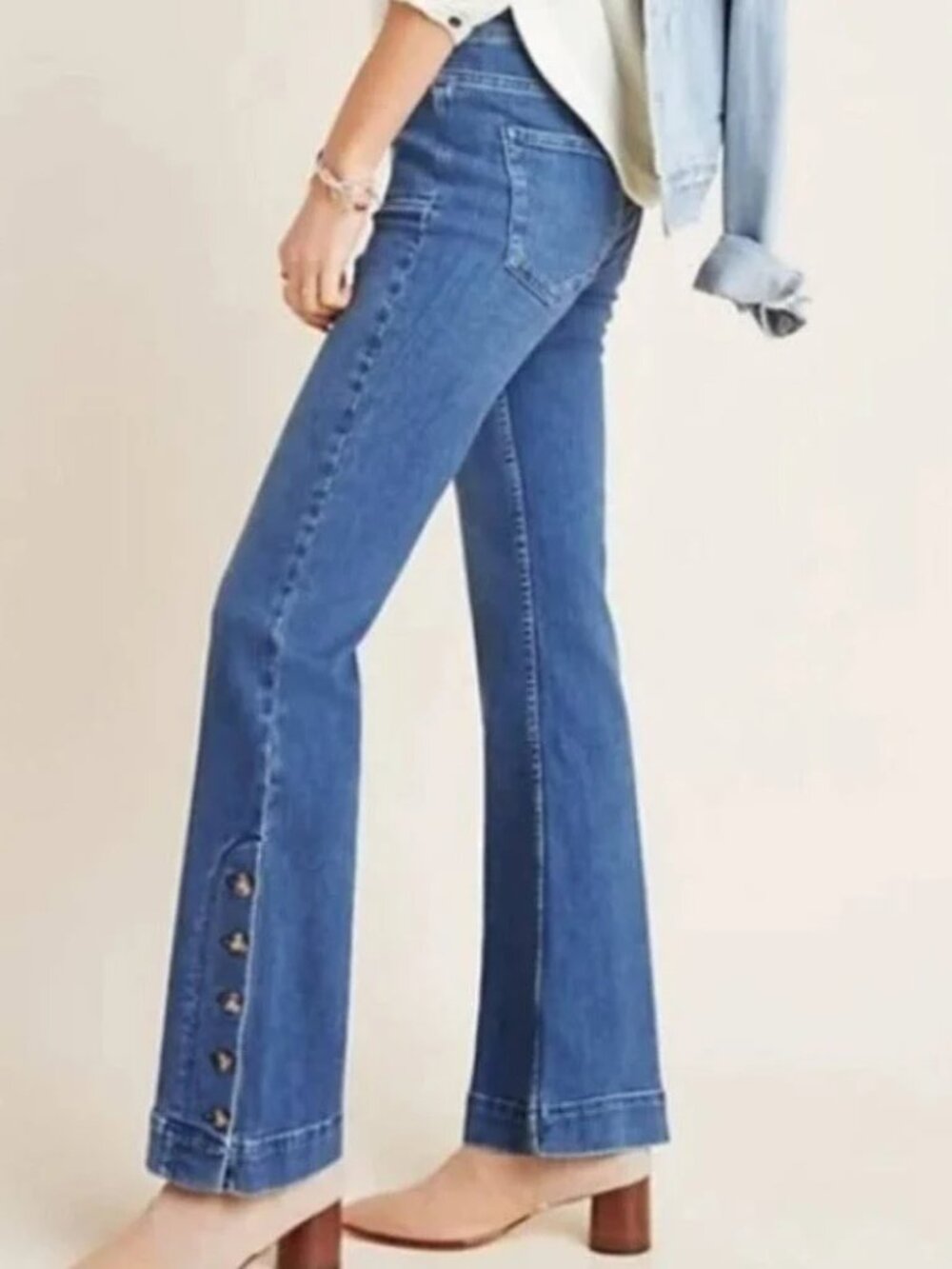 Pilcro High-Rise Bootcut Jeans | Size 29 | Anthropologie | Button Hem